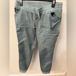 Columbia Women’s Draw string Cargo Jogger Pants - Olive Green